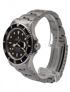 Oyster Perpetual Date Submariner