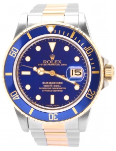 Oyster Perpetual Date Submariner