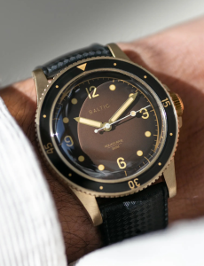 Aquascaphe Bronze Brown