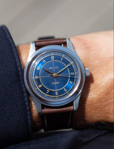 HMS 002 BLUE GILT