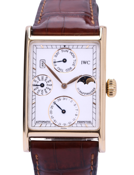 Novecento Perpetual Calendar Yellow Gold